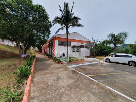 Image 16 - 230163